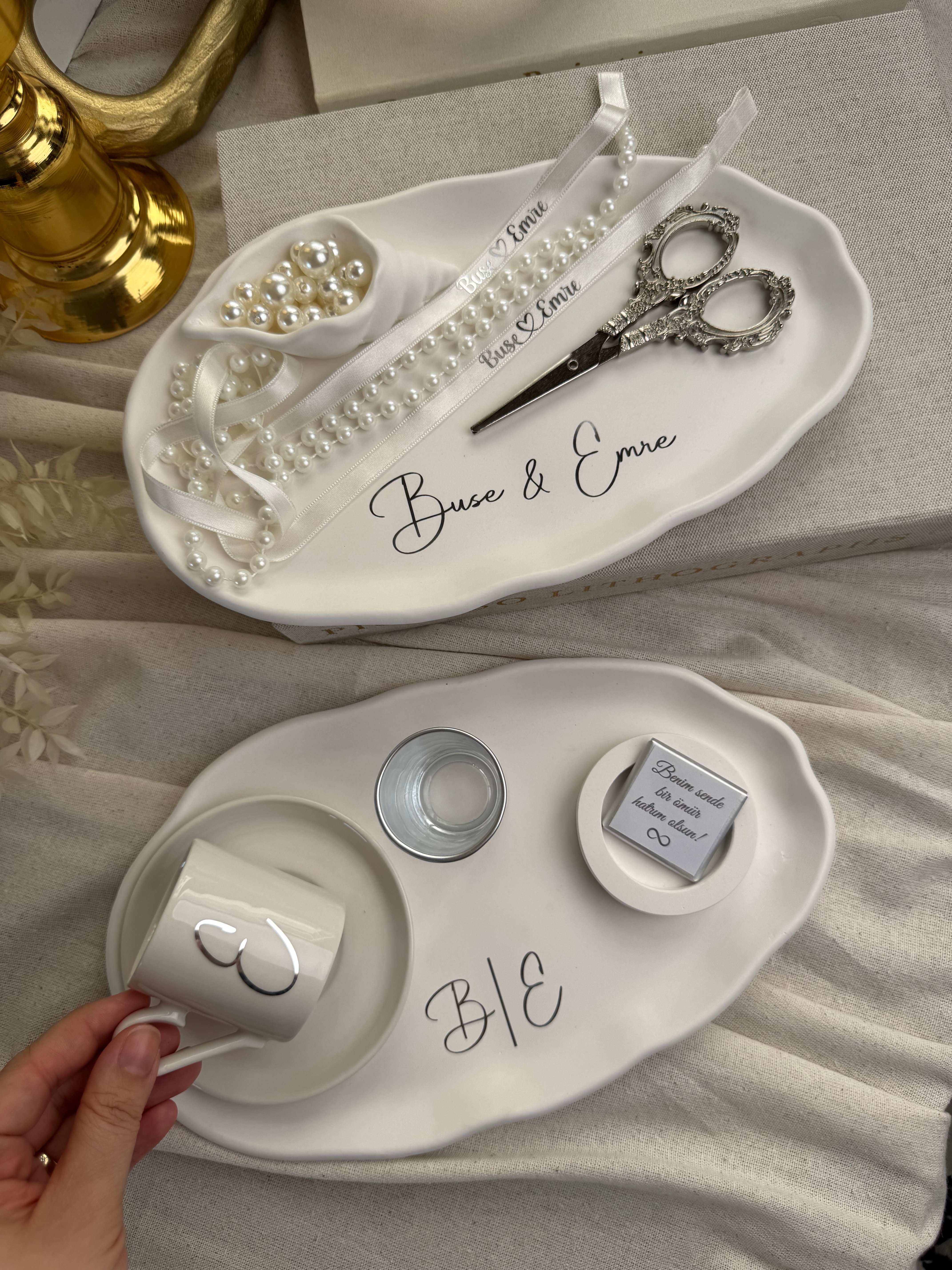 Nişan Tepsisi ve Söz Tepsisi – İsimli Yüzük Tepsisi ve Damat Fincan Takımı - Kurdele ve Çikolata Hediyeli – Ücretsiz Kargo