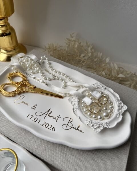 2026 Retro Yüzüklük Model Söz Tepsisi Seti -  İsimli Yüzük Tepsisi ve Damat Fincan Takımı - Kurdele ve Çikolata Hediyeli – Ücretsiz Kargo