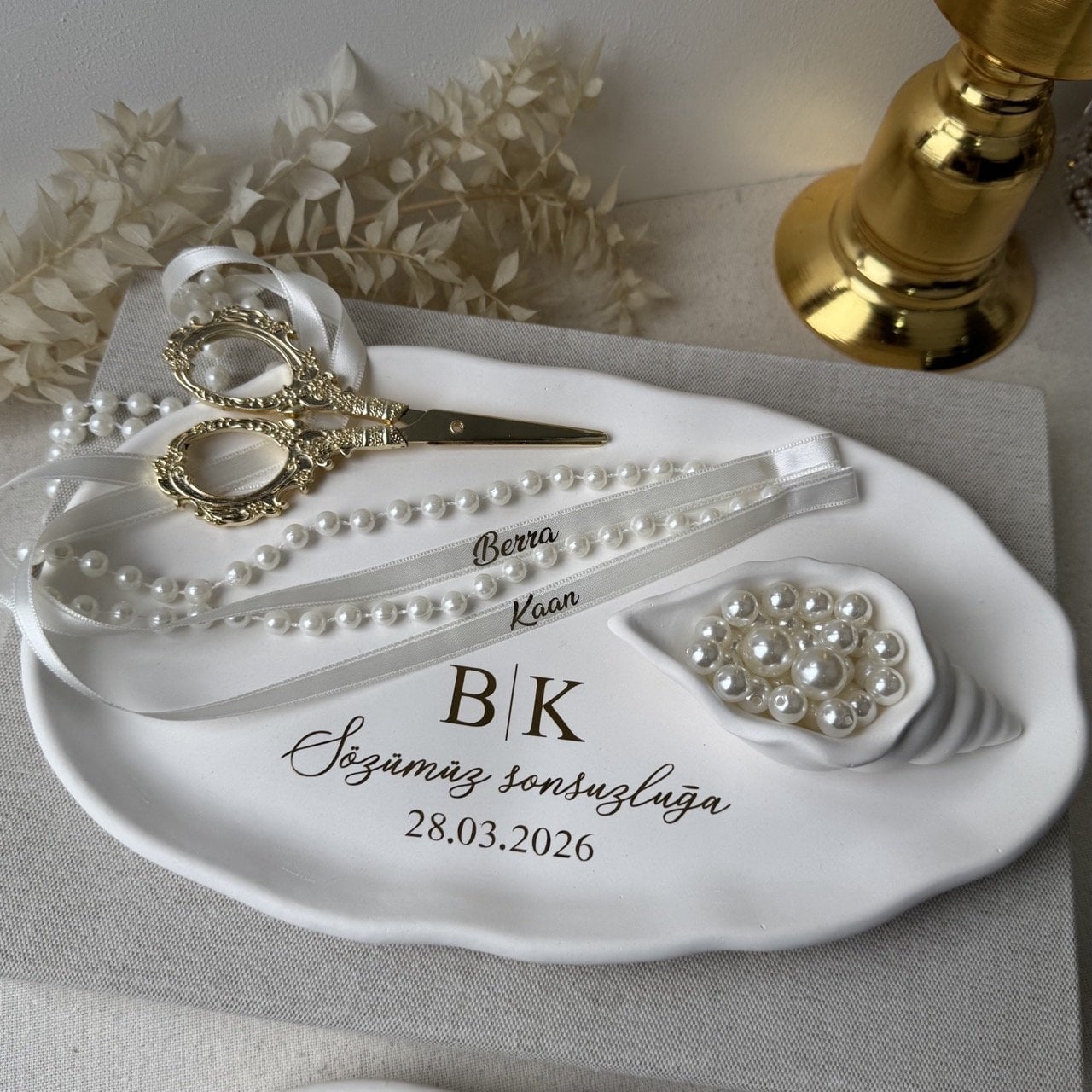 YÜZÜK TEPSİ SETİ - ÜCRETSİZ KARGO  İsimli Söz Yüzük Tepsisi Takımı - Kurdele - Makas - Yüzüklük dahil