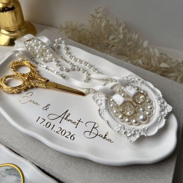 YÜZÜK TEPSİ SETİ - ÜCRETSİZ KARGO  İsimli Söz Yüzük Tepsisi Takımı - Kurdele - Makas - Yüzüklük dahil