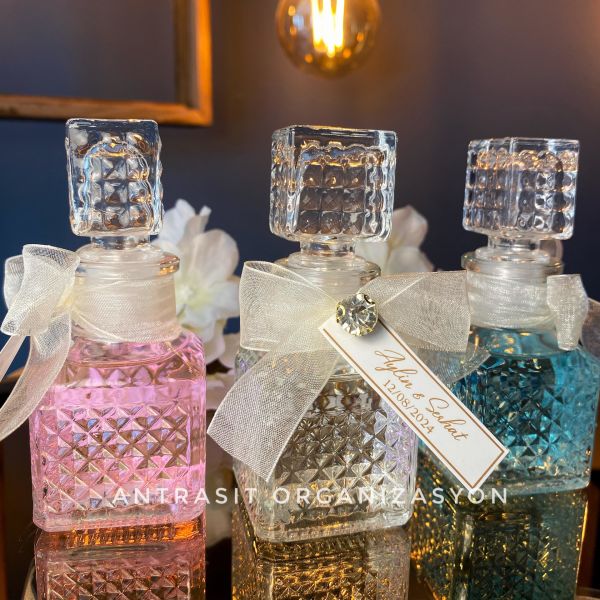 Kristal Kolonya Şişesi 50 CC Kare Cam Nikah Nişan Söz Bebek Şekeri Hediyelik