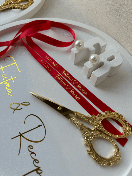 İsim Baskılı Klasik Yüzük Kurdelesi 100 cm - Özel Varak Baskılı Klasik 1 cm Saten Kurdele