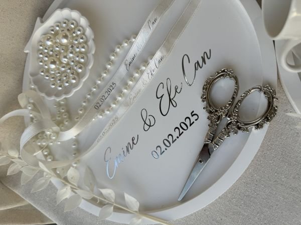 İstiridye Yüzüklük Modeli - Söz Nişan Yüzük Tepsisi Ve Damat Fincanı Tepsisi İsme Özel Tam Takım - ÜCRETSİZ KARGO