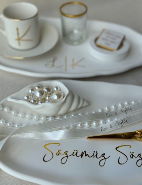 Yeni Model Beyaz Seri Söz Nişan Yüzük Tepsisi Ve Damat Fincanı Tepsisi İsme Özel Tam Takım  - ÜCRETSİZ KARGO