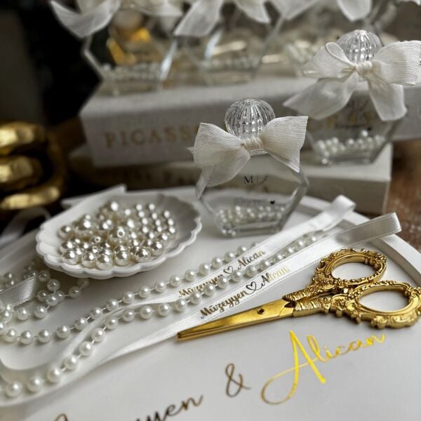 Antrasit Organizasyon İncili Kolonya Şişesi 50 CC Altıgan Cam Nikah Nişan Söz Bebek Şekeri Hediyelik