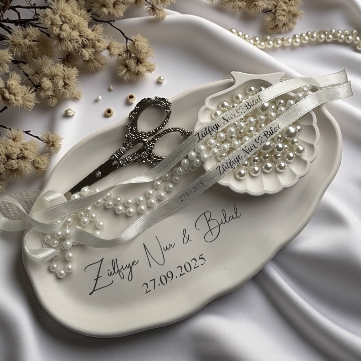 Söz Nişan Yüzük Tepsisi İsme Özel Takım - İsimli Kurdele Dahil - ÜCRETSİZ KARGO - Beyaz Seri